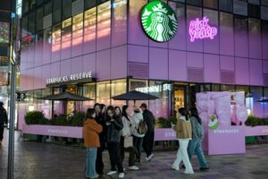 Starbucks cedes China control to Boyu Capital